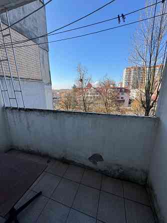 Продаж 2кім.кв. в панельному будинку вул.Кульпарківська Львов