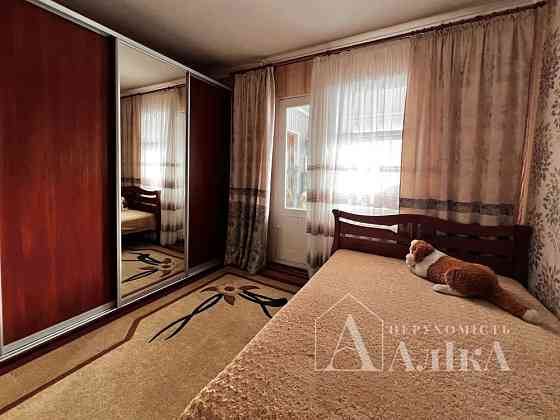 Продам велику 3-кімнатну квартиру з ремонтом в затишному місці Кам`янець-Подільський