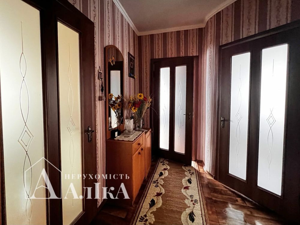 Продам велику 3-кімнатну квартиру з ремонтом в затишному місці Каменец-Подольский - изображение 4