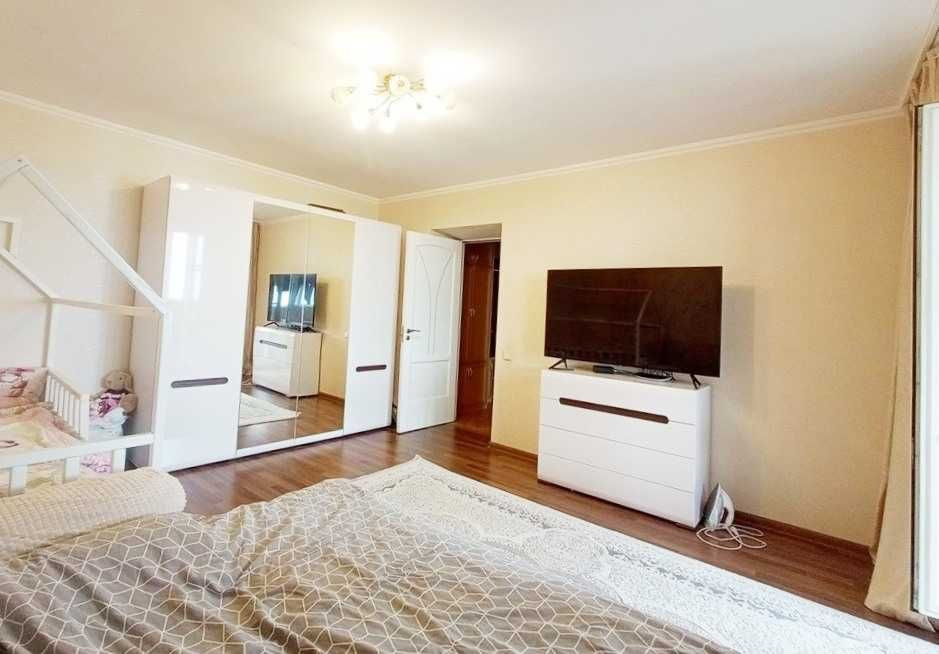 Продам 3к 71м Дніпровська набер 13 Березняки Цегляний Видовий Будинок Киев - изображение 5