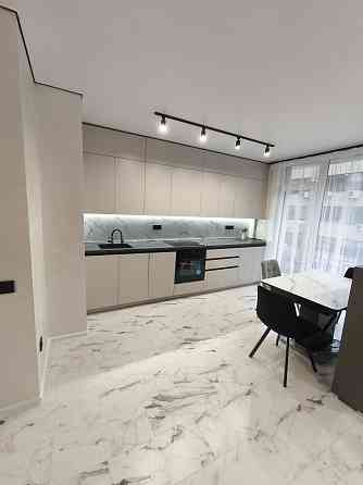 Продаю 1 км.кв.у центрі міста Ивано-Франковск