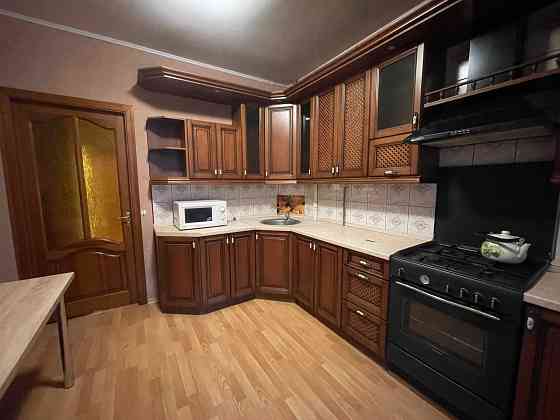 Аренда 2- комн. кв. пр. Д. Яворницкого 121,  р-н ЖД Вокзала, Озерка Днепр