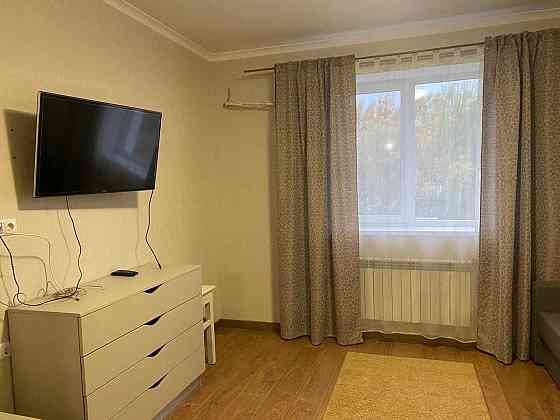 Здам однокімнатну смарт-квартиру в бортничах, без проблем з опаленням Киев