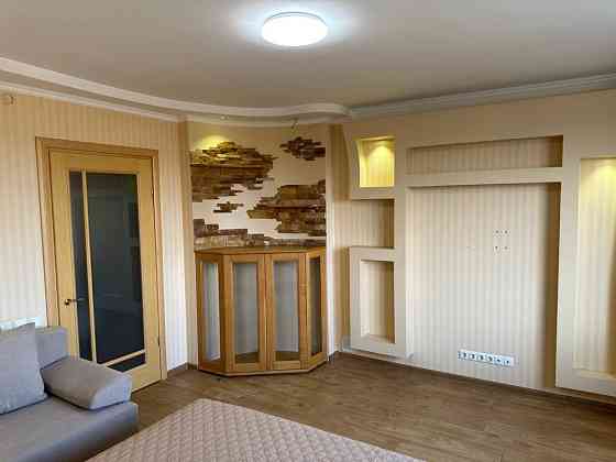 Оренда двокімнатної квартири Замостя Коцюбинського. Центральний ринок Вінниця