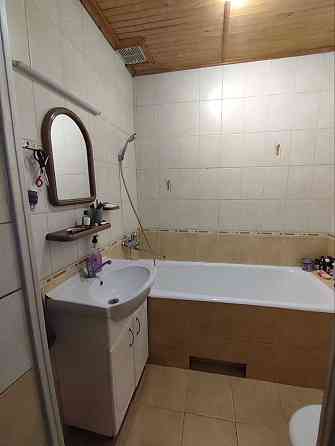 Оренда 2-х кімнтаної квартири, вул. Топольна, поруч ТЦ "Спартак" Львов