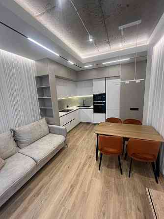 Оренда квартири з дизайнерським ремонтом у новобудові Львов