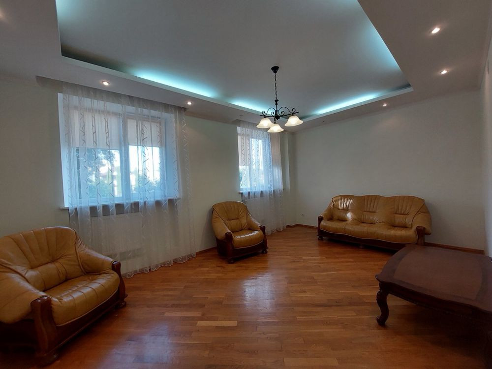 Довготривала( короткотривала від 1 міс.)  аренда  3 кімнатноі квартири Луцьк - зображення 2