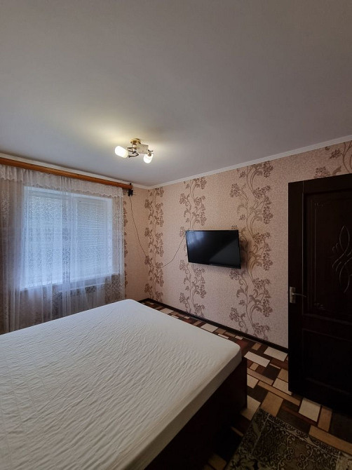 Сучасна квартира на Шуменському . Вікна на Миколаїв . Херсон - зображення 4