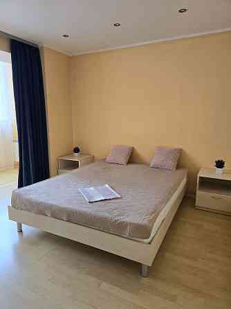 Реальная ! Сдается 3х кв-ра  м.Дворец Украина 2 мин , Антоновича 122 Киев