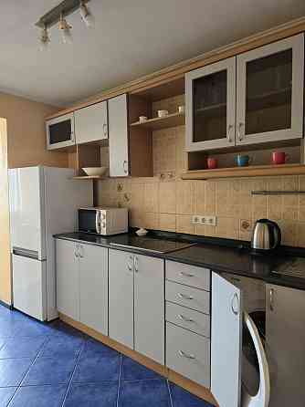 Реальная ! Сдается 3х кв-ра  м.Дворец Украина 2 мин , Антоновича 122 Киев