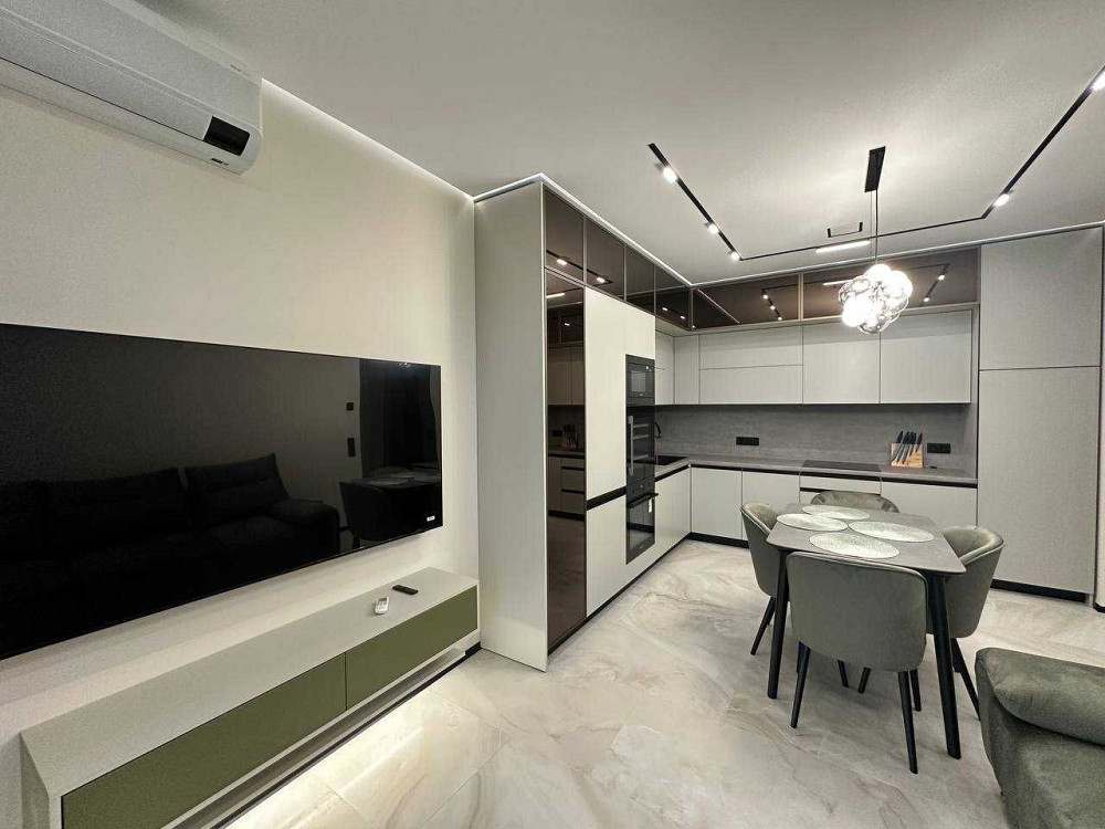 Оренда 2 кімнатної квартири в новобудові (ЖК ПАРК ЛЕНД) Ужгород - зображення 1