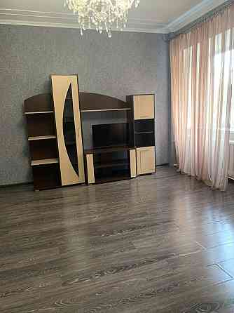 Оренда двухкімнатної квартири на Золотих воротах Киев