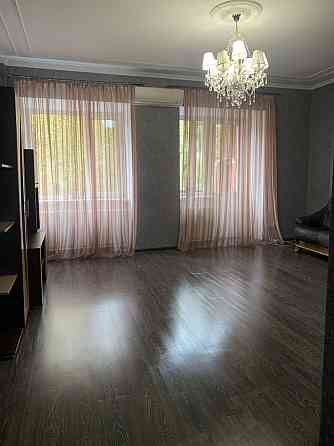 Оренда двухкімнатної квартири на Золотих воротах Киев