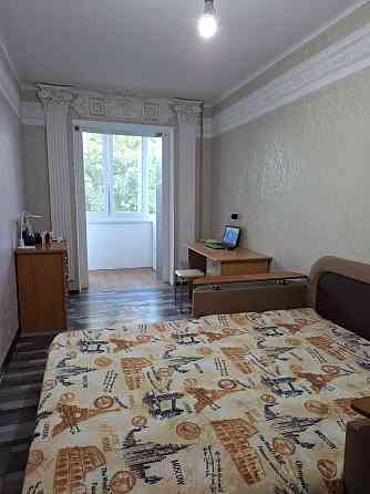 Сдам до лета 2 комнатную с евроремонтом Черноморск