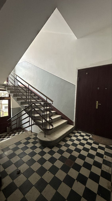 Продаж квартири в центрі міста під ремонт Львів - зображення 3