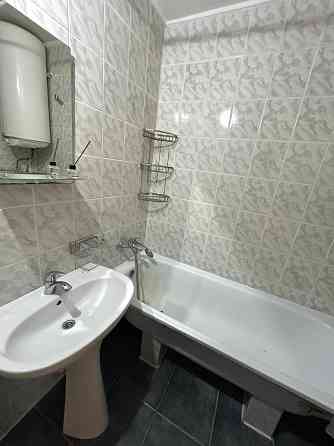 Продаж 3к в цегляному будинку вул. Червоної Калини (біля дит. полікл) Львов