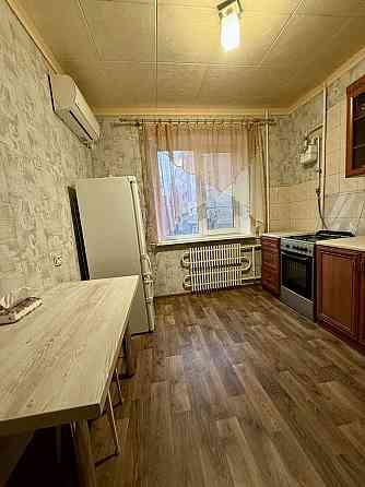 Продажа 2 ком. 3 мкрн. Левый берег Кам`янське (Запорізька обл.)