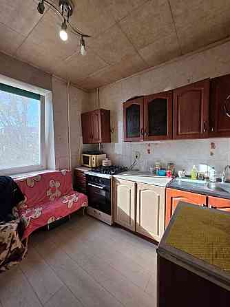 Продам двокімнатну квартиру на лівому березі міста Кам'янське Кам`янське (Запорізька обл.)