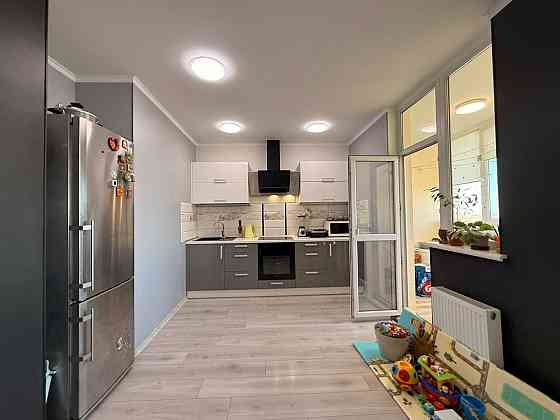 Поступила в продажу евродвушка с ремонтом в Цветном Бульваре Черноморск