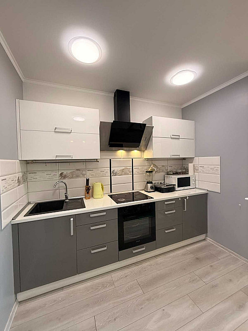 Поступила в продажу евродвушка с ремонтом в Цветном Бульваре Чорноморськ - зображення 3