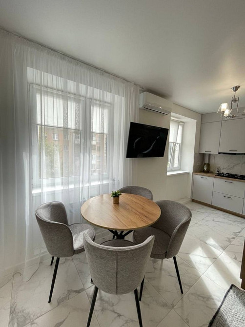 Продаж 2 кім квартири на Грушевського Ужгород - изображение 1