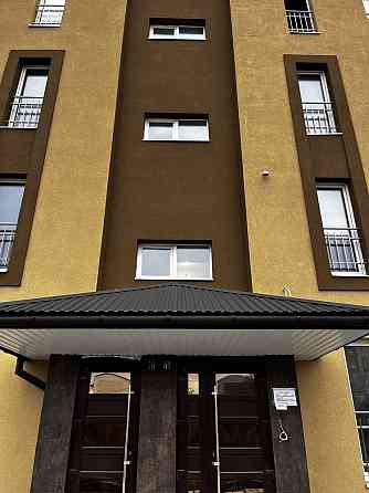 Продається 2-кімнатна новобудова  на вул. Спортивній Чернівці