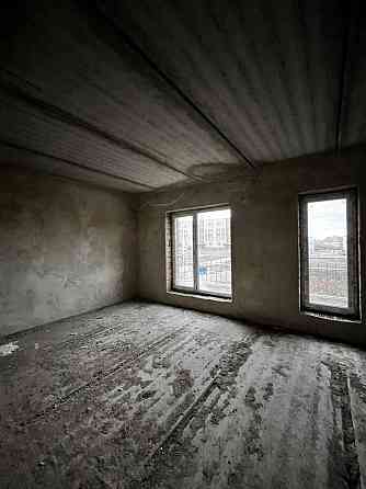 Продається 2-кімнатна новобудова  на вул. Спортивній Чернівці