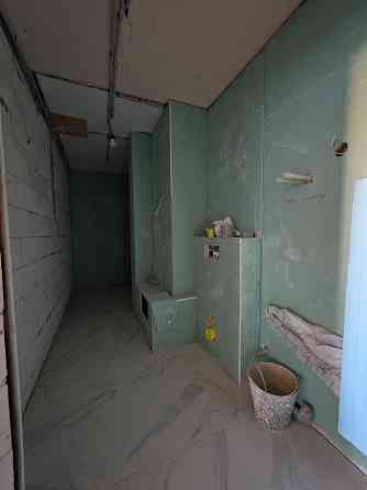 Продам квартиру вільного планування Кам`янське (Запорізька обл.)