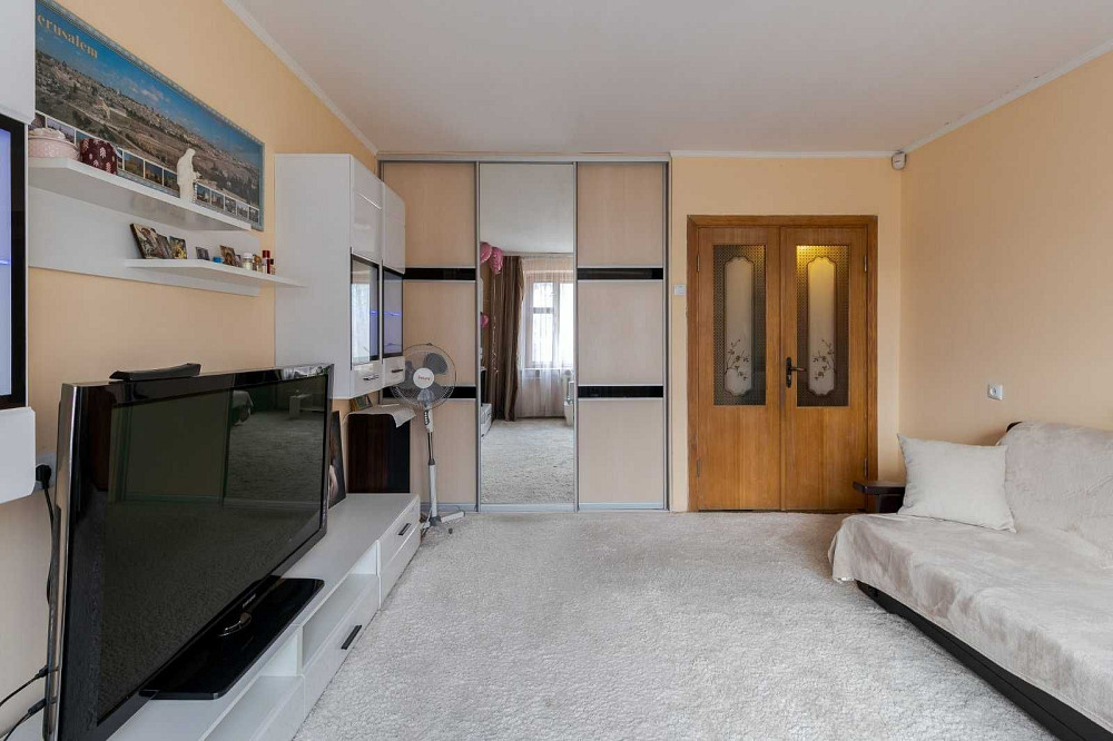 Терміново! Продаж 1 кім квартири просп. Чорноволо, центр Львів - зображення 3