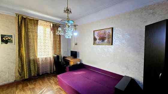 Продам 2х комнатную квартиру, Сталинка с АГО, 3/5 этаж Кам`янське (Запорізька обл.)