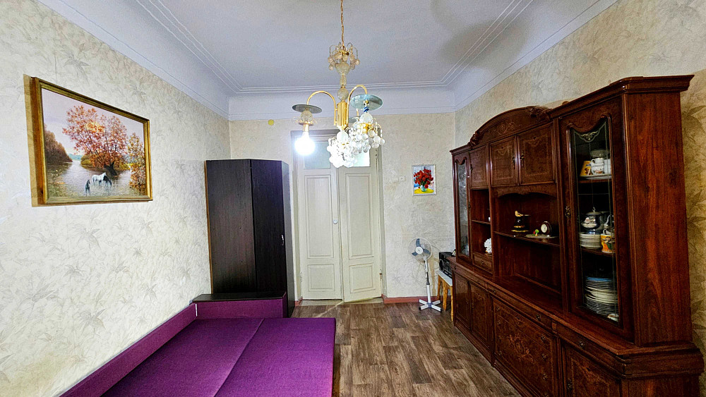 Продам 2х комнатную квартиру, Сталинка с АГО, 3/5 этаж Кам`янське (Запорізька обл.) - зображення 2