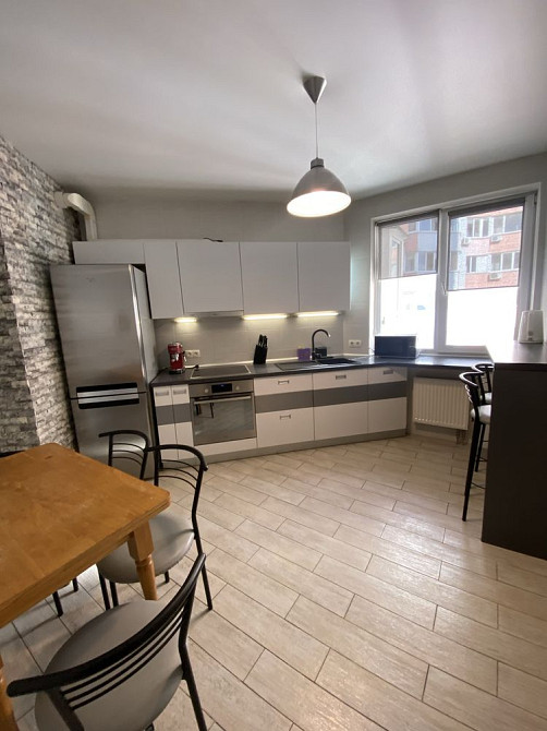 Здам 2 кімн. квартиру в Дарницькому р-ні(Позняки)вул. Драгоманова 6/1 Киев - изображение 1