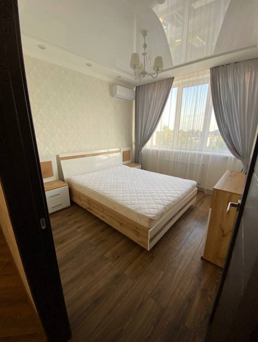 Оренда квартири метро Славутич Киев - изображение 1