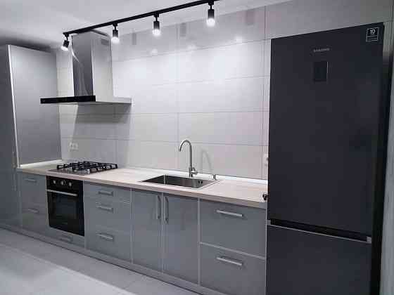 Поділ 1-о кімн.кв. в новому будинку з ремонтом Полтава