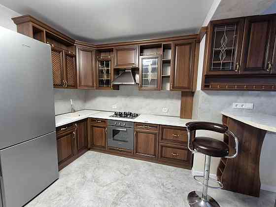 Здається 2 кімнатна квартира на Озерній Хмельницький