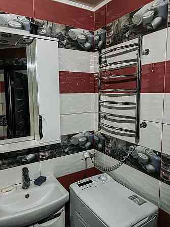 Продам 2-кімнатну квартиру від власника, з меблями, ремонт 