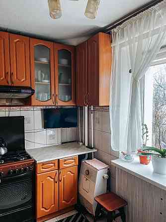 Продам 2-кімнатну квартиру від власника, з меблями, ремонт 