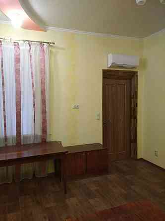 Продам 2-кімнатну квартиру (39 м2) в районі Нової Баварії. Харків