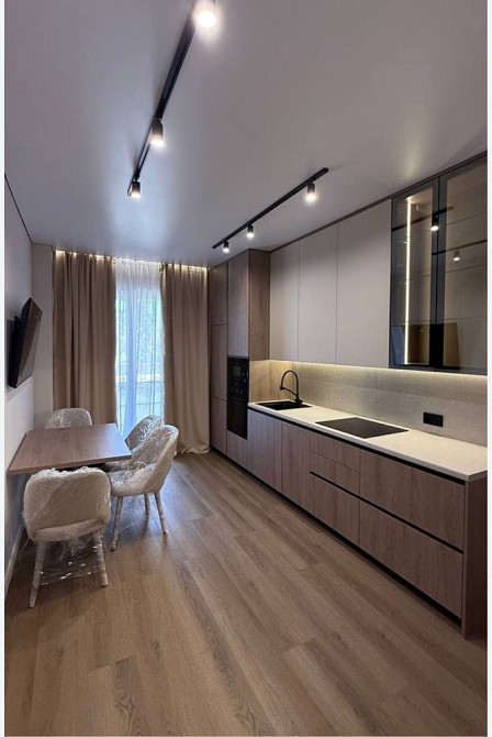 Продаж 1-кім квартири в центрі. Поряд Макдональдс Ужгород - зображення 1