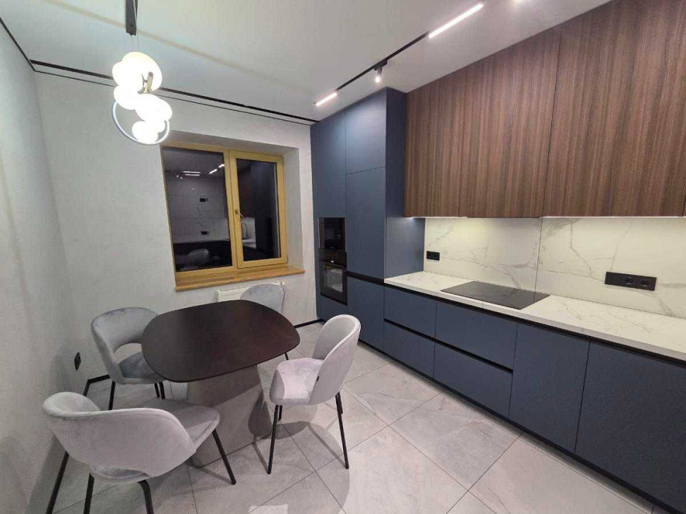 Продаж 2 кім квартири з сучасним ремонтом Ивано-Франковск - изображение 1