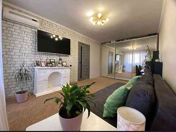 Продаж 2х кімнатної квартири на Лівобережному 2. Вул. Богомаза Дніпро