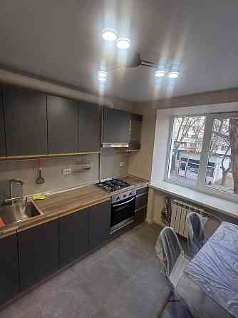 Продам 2 ком. современный новый ремонт мебель техника Таирова Одесса