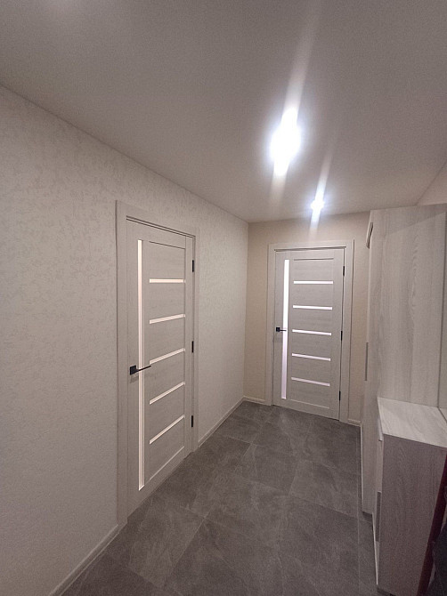 Продам 2 ком. современный новый ремонт мебель техника Таирова Одеса - зображення 7