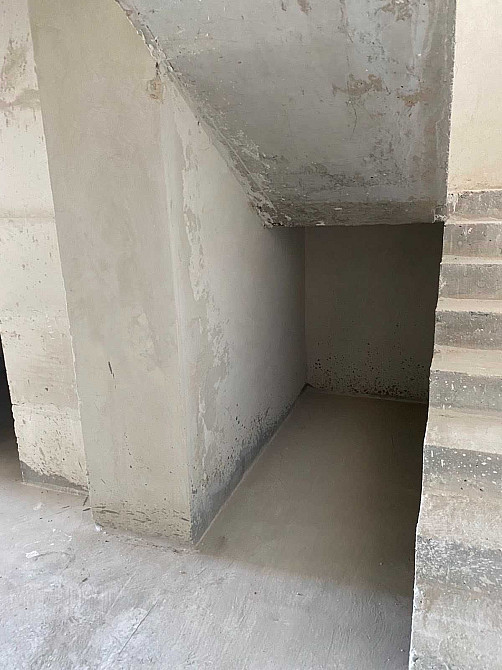 Дворівневий сирець в центрі міста Івано-Франківська Івано-Франківськ - зображення 8