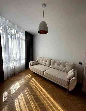 2к квартира з сучасним ремонтом, 15хв до Києва Ирпень