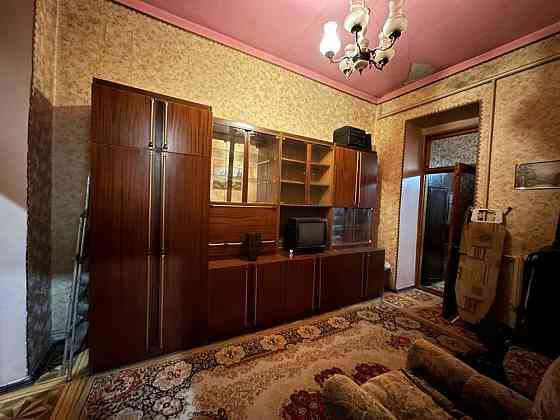 Продам 3-комн квартиру на Б.Хмельницкого, Молдаванка. Одесса