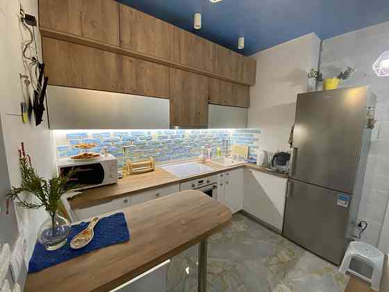 Здам 2-к квартиру Позняки Драгоманова 2 Киев