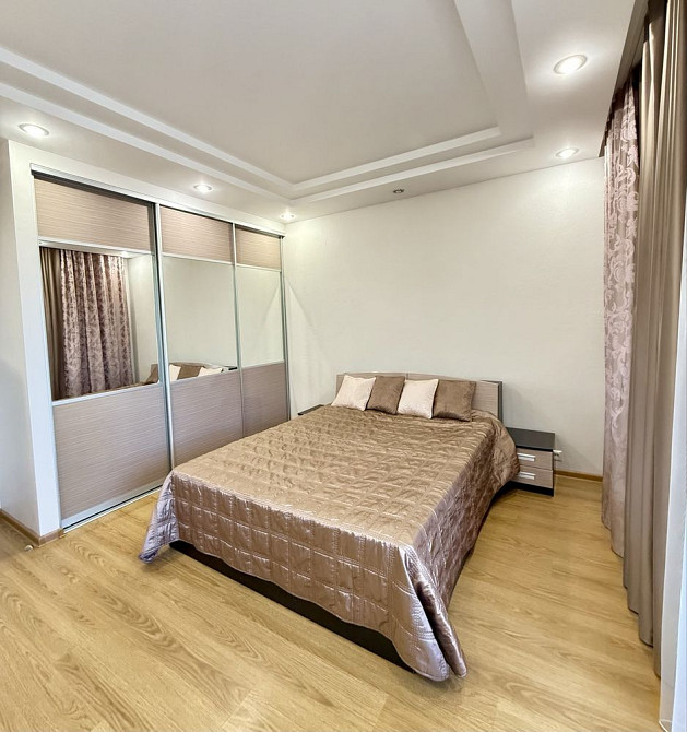 ТЕРМІНОВО 2-х кімнатна на Героїв Майдану Черновцы - изображение 2