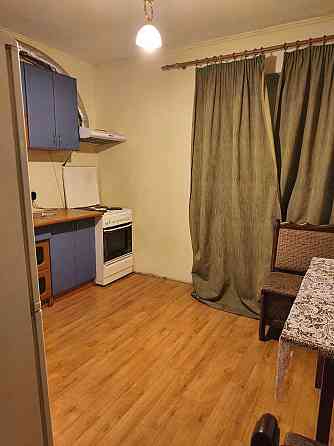 Здам в довгострокову оренду 1 кімн. Квартиру на Позняках, 1 поверх Киев