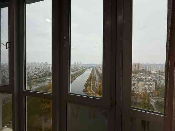 Здам довгостроково видову 3-к квартиру, Київ, Дніпровський, 1000 $/міс Киев